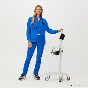 Figs Scrubs- Catarina One Pocket Scrub Top and Yola Pants- Royal Blue